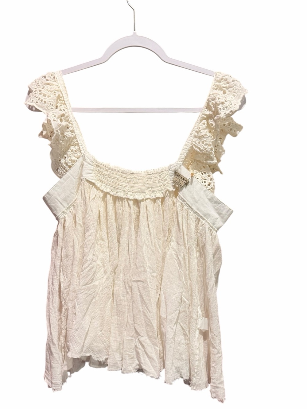 NWT ANAMA Women’s White Sleeveless Embroidered Sleeves
